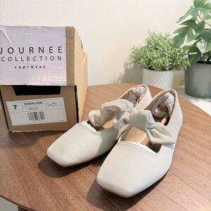 JOURNEE Collection SERALINN Ballet Flat Shoes